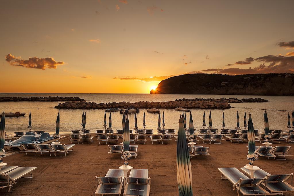 Appartamenti Le Pleiadi - Sant'Angelo D'Ischia Екстериор снимка